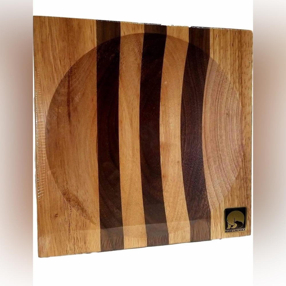 The Ulu Factory Alaska Handmade Wooden Chopping Bowl New in Wrap